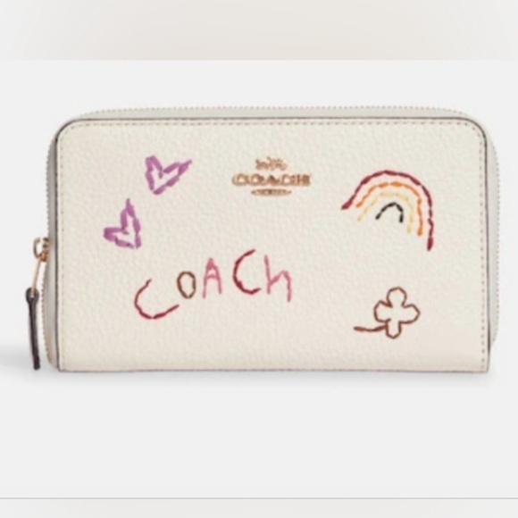 COACH Medium ID Zip Wallet
With Diary Embroidery in Gold/ Chalk - Picture 1 of 11